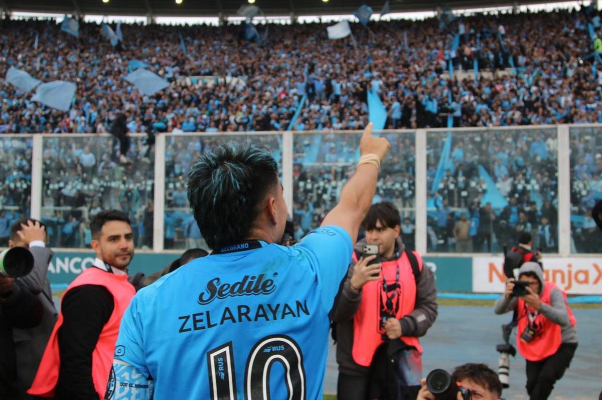 Belgrano celebra el primer título de su historia. (Foto: Daniel Cáceres/C3)