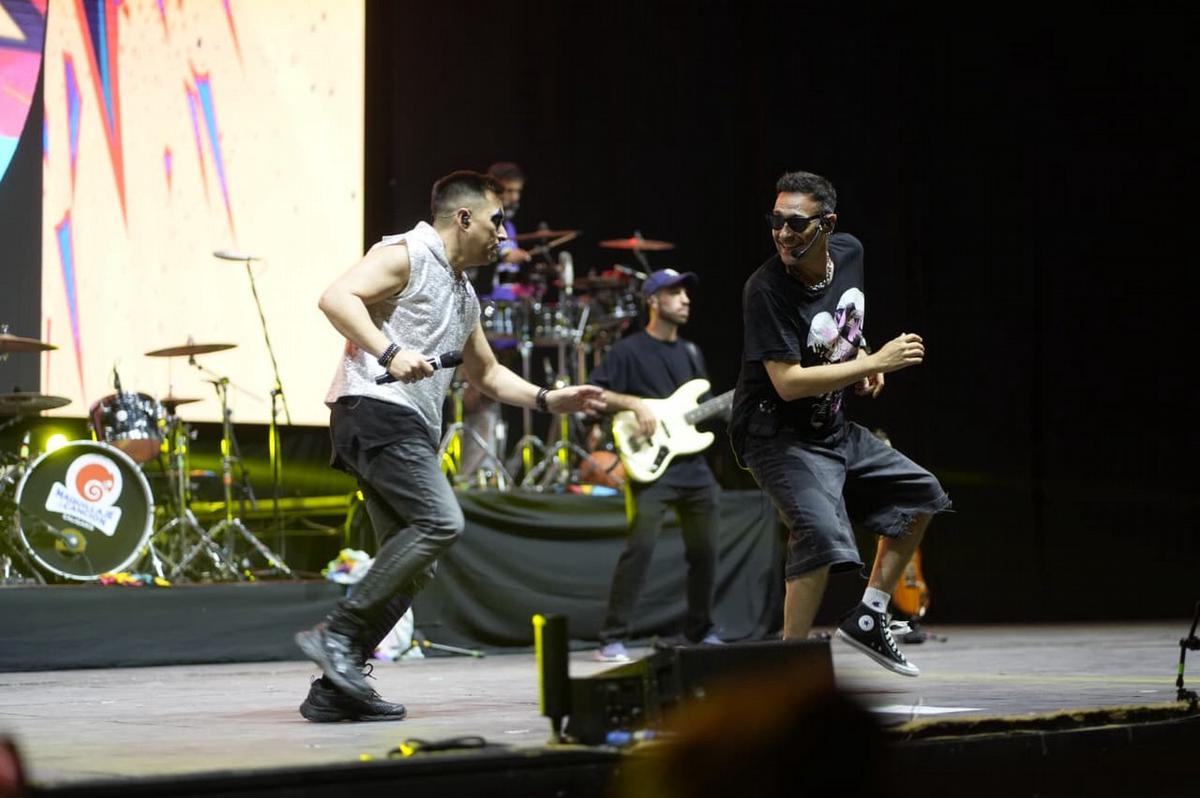 Los Caligaris, pura alegría en el lanzamiento de temporada en Villa María.