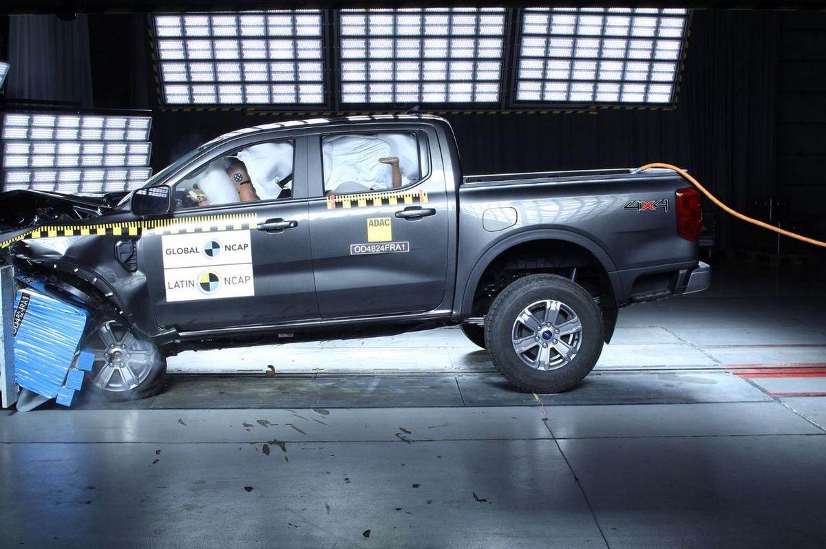 FOTO: Ford Ranger recibe cinco estrellas en la prueba de Latin NCAP