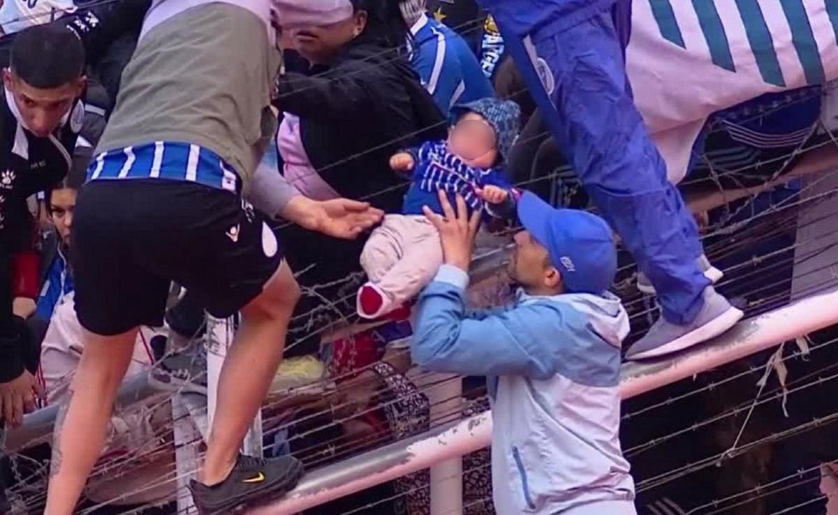 Impulsan una ley para prohibir la presencia de bebés en las populares de Mendoza.