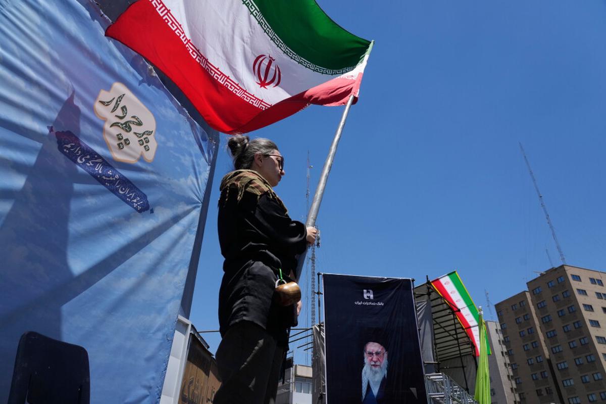 Ministro iraní dice que el fin de guerra incluye el fin de la ocupación israelí en Líbano