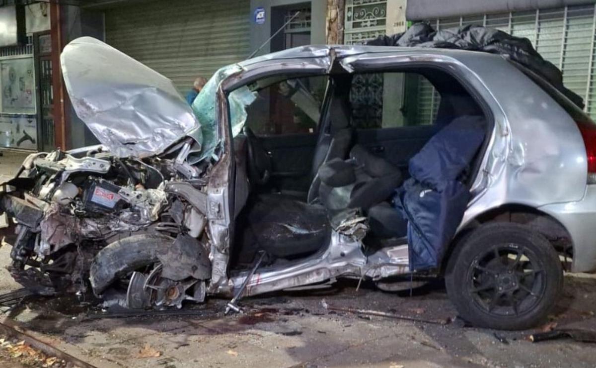 El Fiat Palio después del impacto.