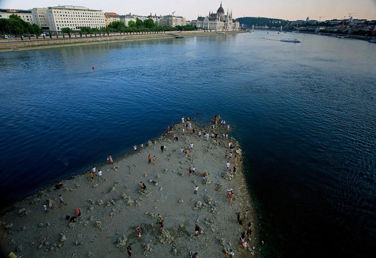 Europa occidental impone nuevo récord de temperatura mientras olas de calor azotan la región
