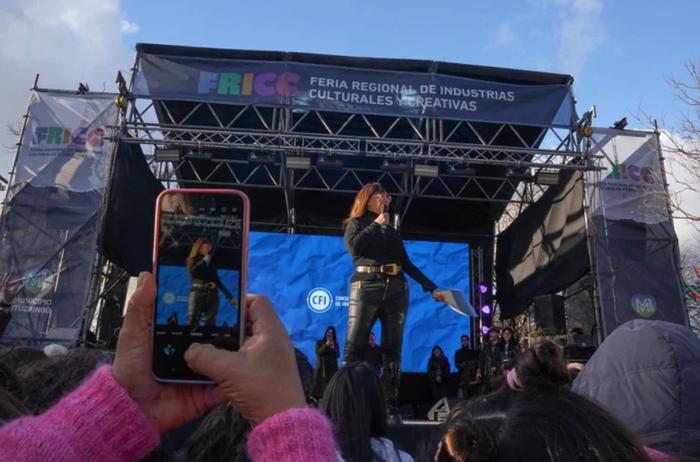 Moria Casán expresó su preocupación por los sueldos de los artistas en Ituzaingó