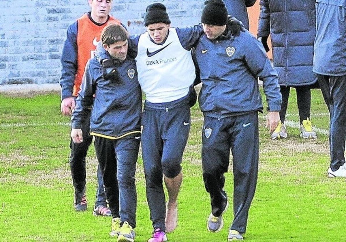 Paredes sufrió el traumatismo y esguince grave en el tobillo por aquella patada.