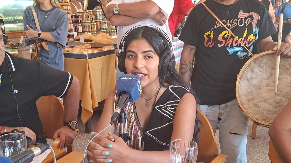 Wara Calpanchay en Rony en Vivo.