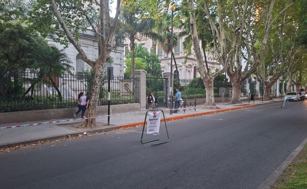 Postales de cierta normalidad en un inicio de clases marcado por el paro docente.