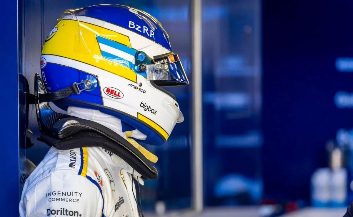 FOTO: Con el casco del 'Lole' y el pesar de una pérdida familiar, Colapinto entrena en FP1