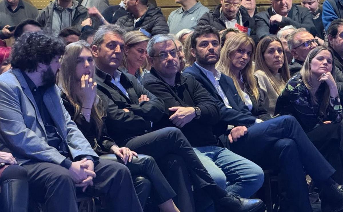 Con Sergio Massa invitado, Diego Giuliano presenta en Rosario 