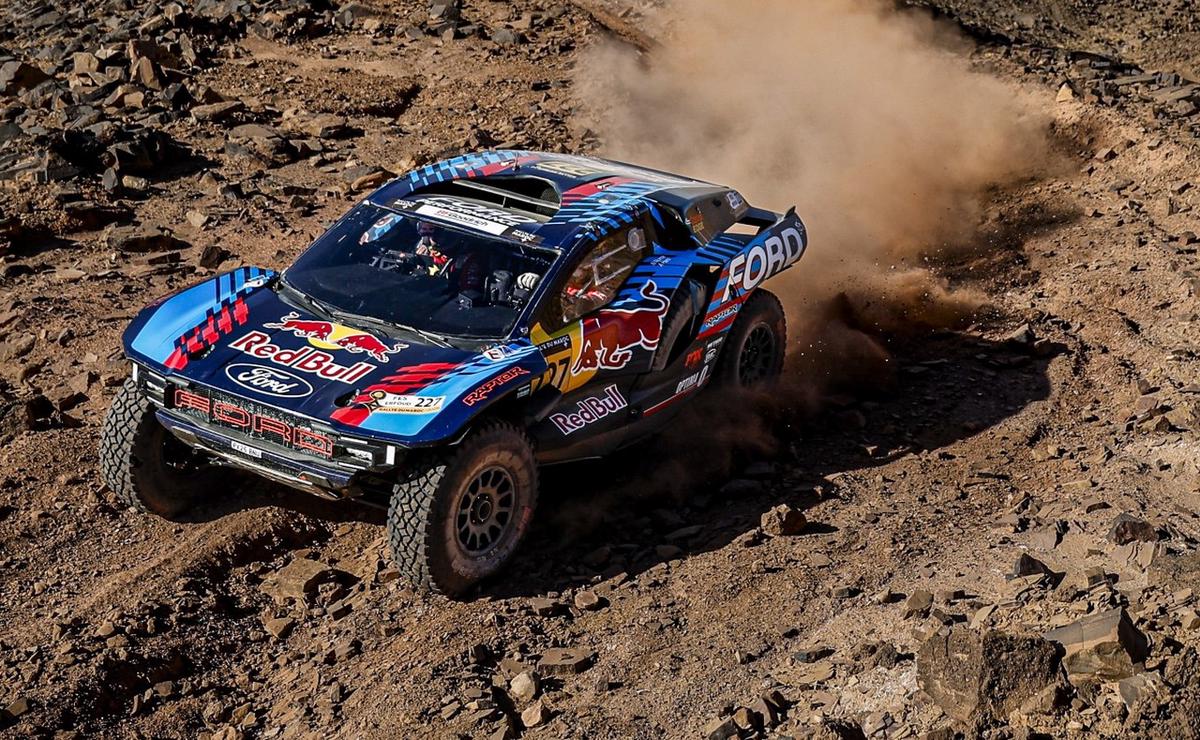 Nani Roma ganó la Etapa 4 con su Ford Raptor en Marruecos