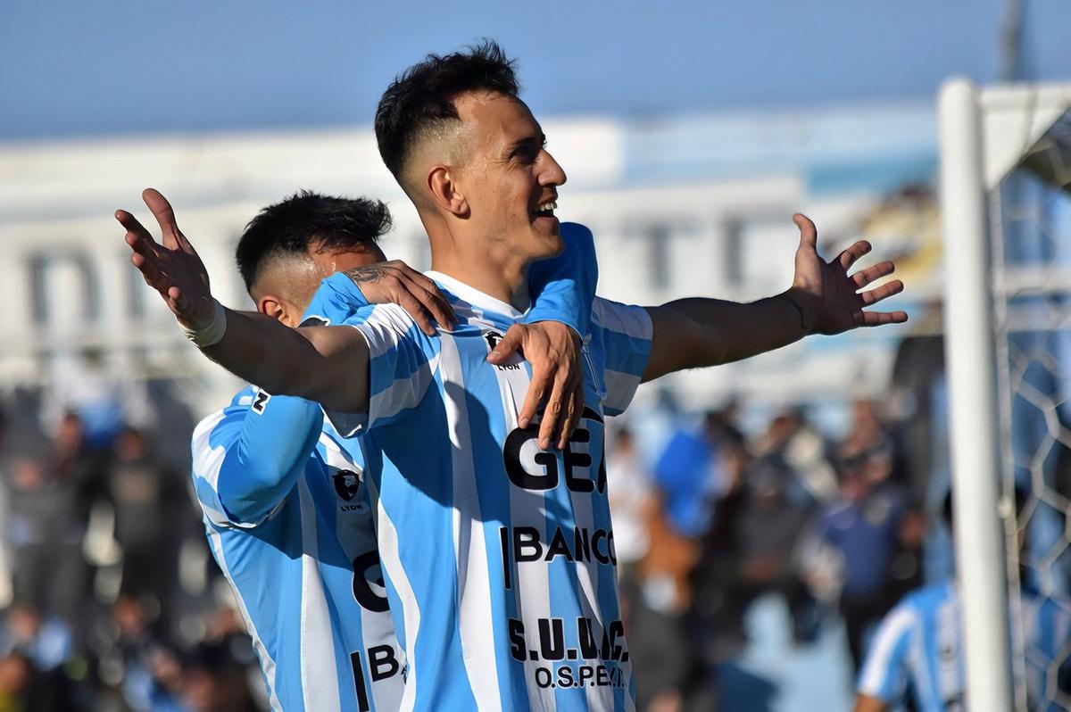 Racing venció a Maipú en el Sancho. (Foto: @ClubARacing)
