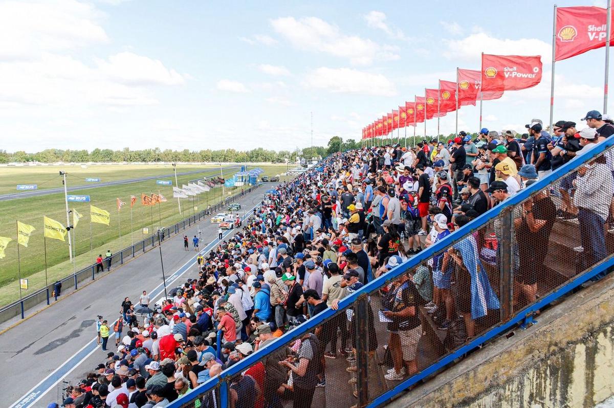 Un 'Mouras' repleto cerrará la temporada 2025 del TC