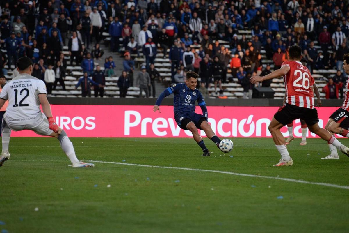 Botta, el autor del primer tanto del