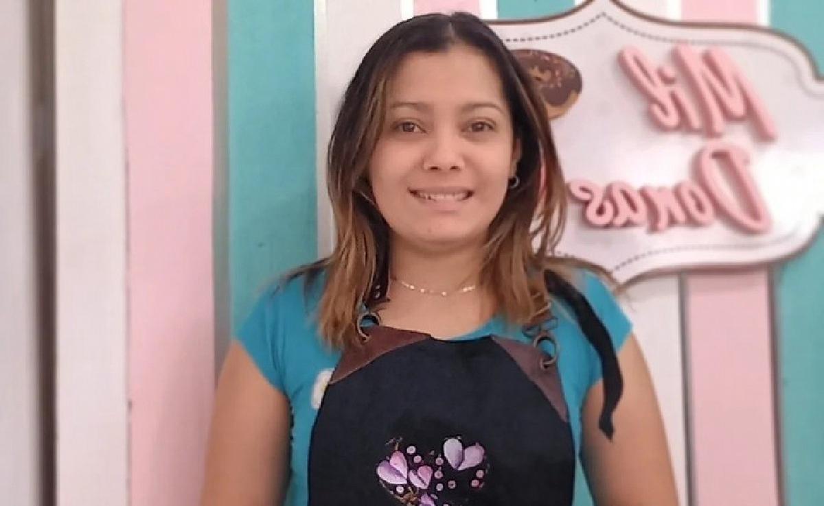 Milangel Ruiz viajó desde Venezuela a la Argentina y logró asentar una marca de donas artesanales.