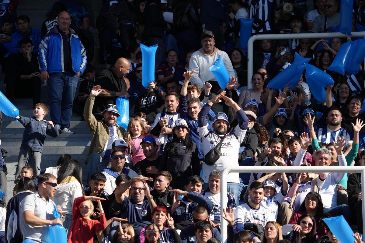 Los hinchas de