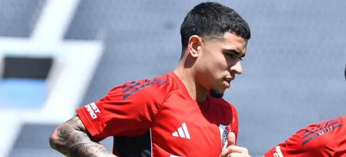 Kendry Páez y un paso sin pena ni gloria por River. Foto: Agencia NA (redes sociales).