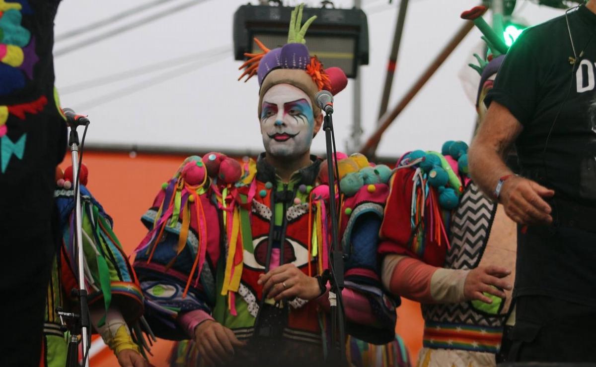 León Gieco y Agarrate Catalina.