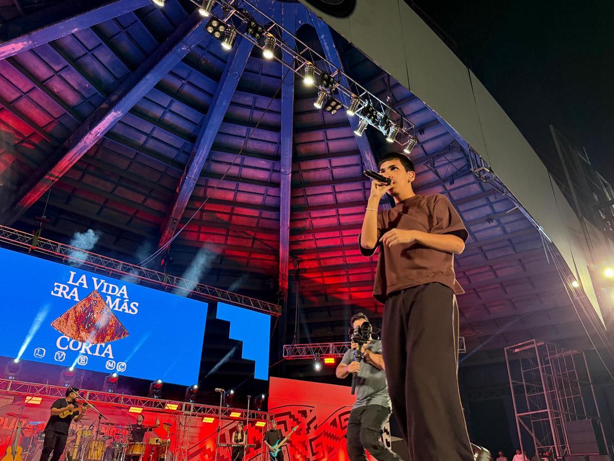 Milo J en un show íntimo en Cosquín. (Foto: Daniel Cáceres).