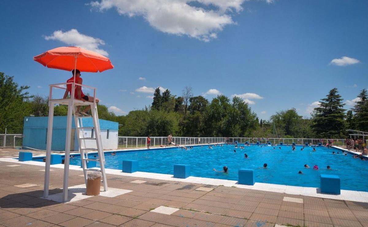 La temporada de pileta en el Camping San Martín se inaugura el 12 de diciembre.