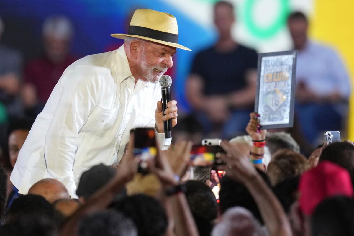 Lula lanza su candidatura a la reelección en Brasil ante temores de injerencia extranjera