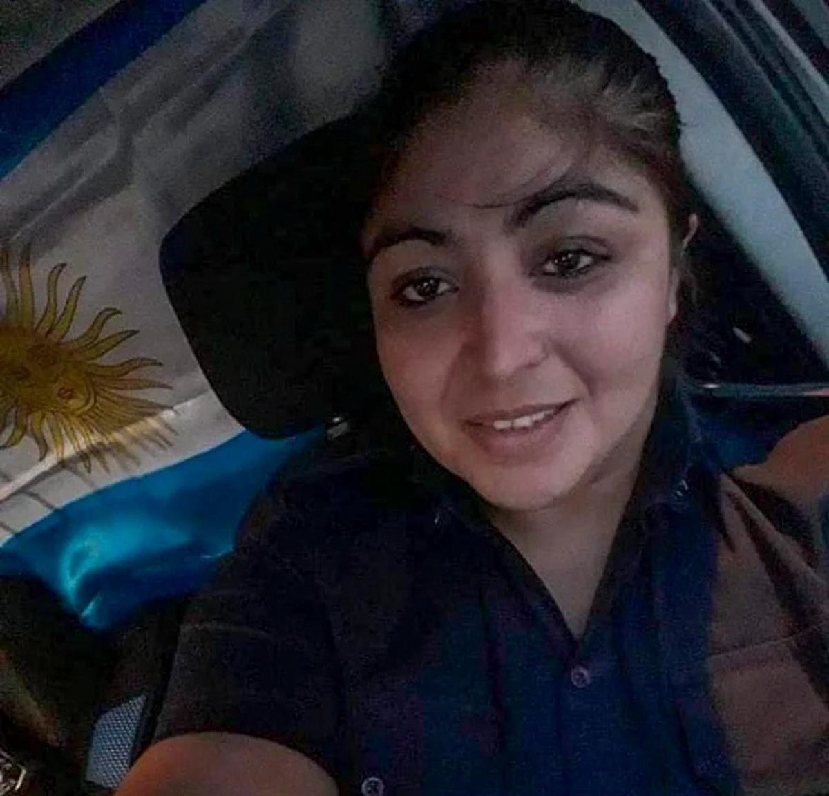 FOTO: Asesinaron a una mujer de la Policía Bonaerense que trabajaba en una aplicación