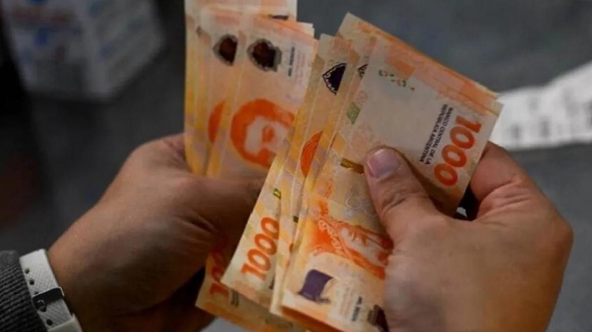 FOTO: Salarios: ganadores y perdedores contra la inflación en 2024