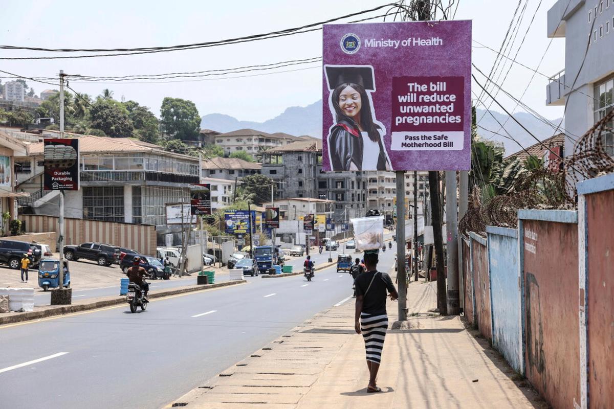 Mujeres mueren en África mientras EEUU intensifica su batalla global contra el aborto