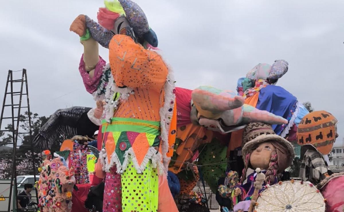 FOTO: Arte y tradición en lana en la presentación de la carroza. (Foto: gentileza)