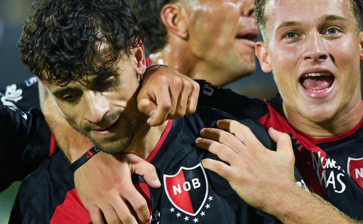 Newell's vs. Gimnasia de Mendoza. Torneo Apertura 2026.