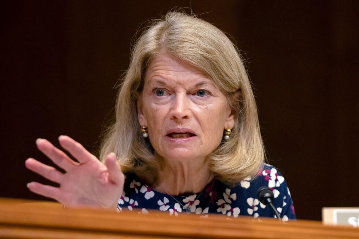 Senadora republicana votará en contra de Todd Blanche como secretario de Justicia de Trump
