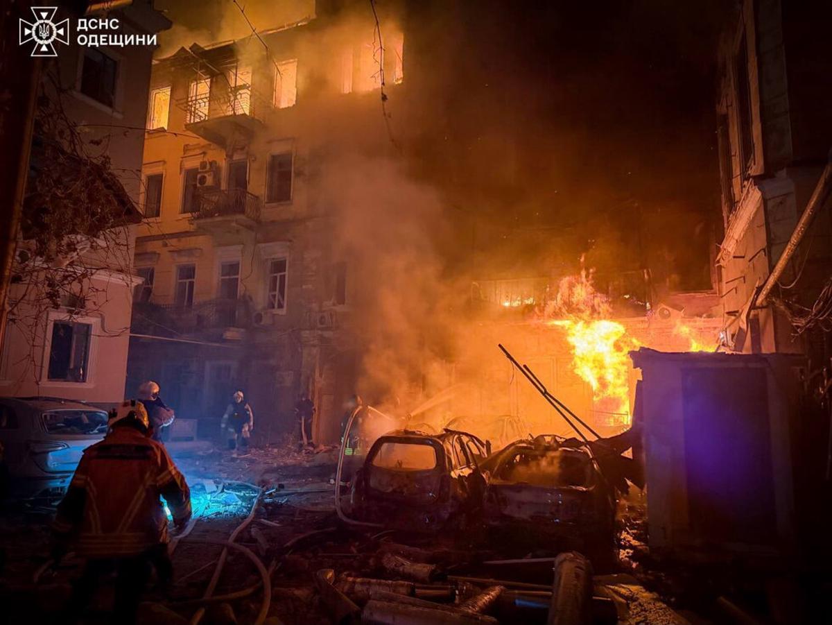Rusia y Ucrania intercambian ataques nocturnos que dejan 7 muertos y muchos heridos