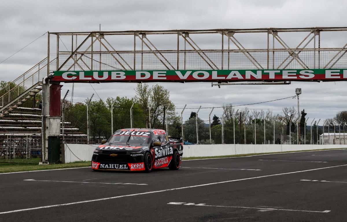 Canapino es puntero de la Copa y fue escolta en el 1° Entrenamiento de Paraná