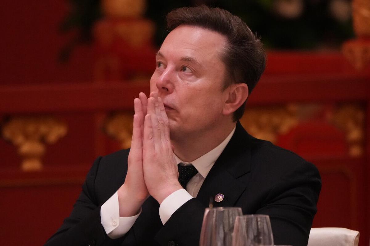 Corte federal rechaza demanda de Elon Musk contra OpenAI por presentarla tarde