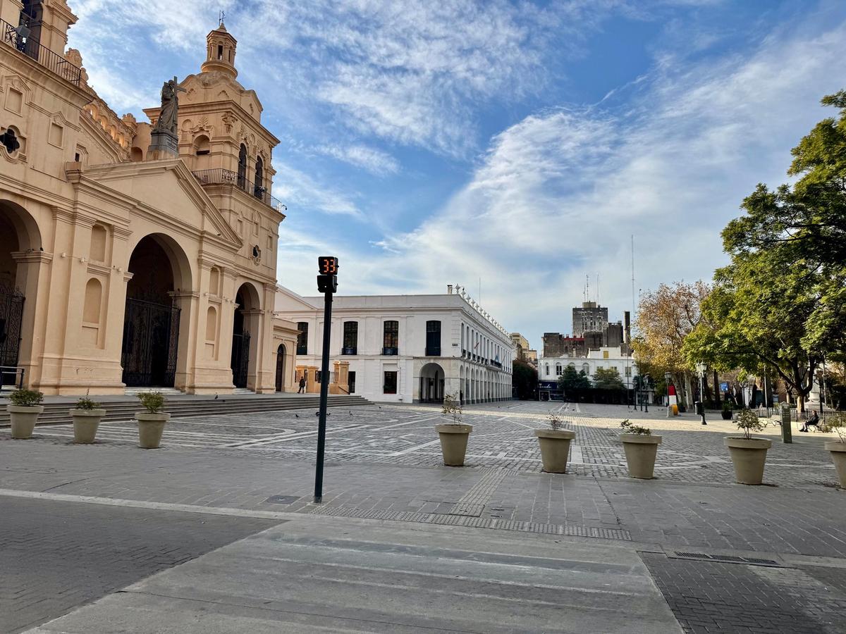 Así lucía el centro de Córdoba durante el partido Argentina-Inglaterra.