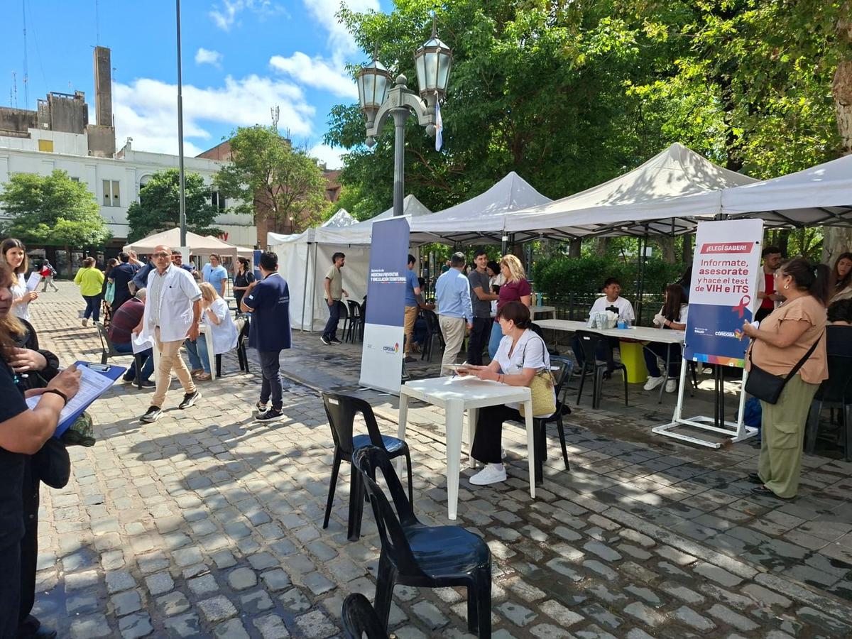 Testeo rápido por el VIH en Córdoba. (Foto: Orlando Morales/Cadena 3)
