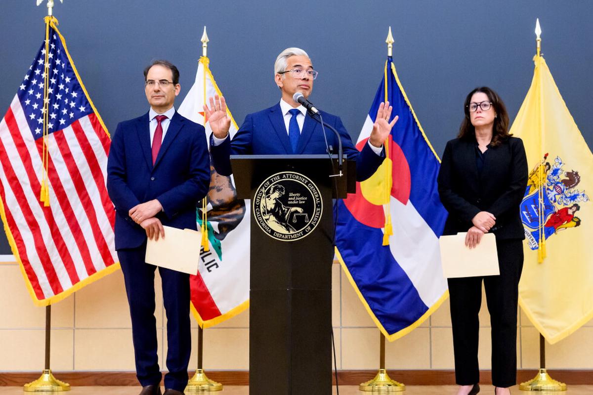 Meta defiende sus esfuerzos de seguridad infantil, pero críticos dicen que se queda corta
