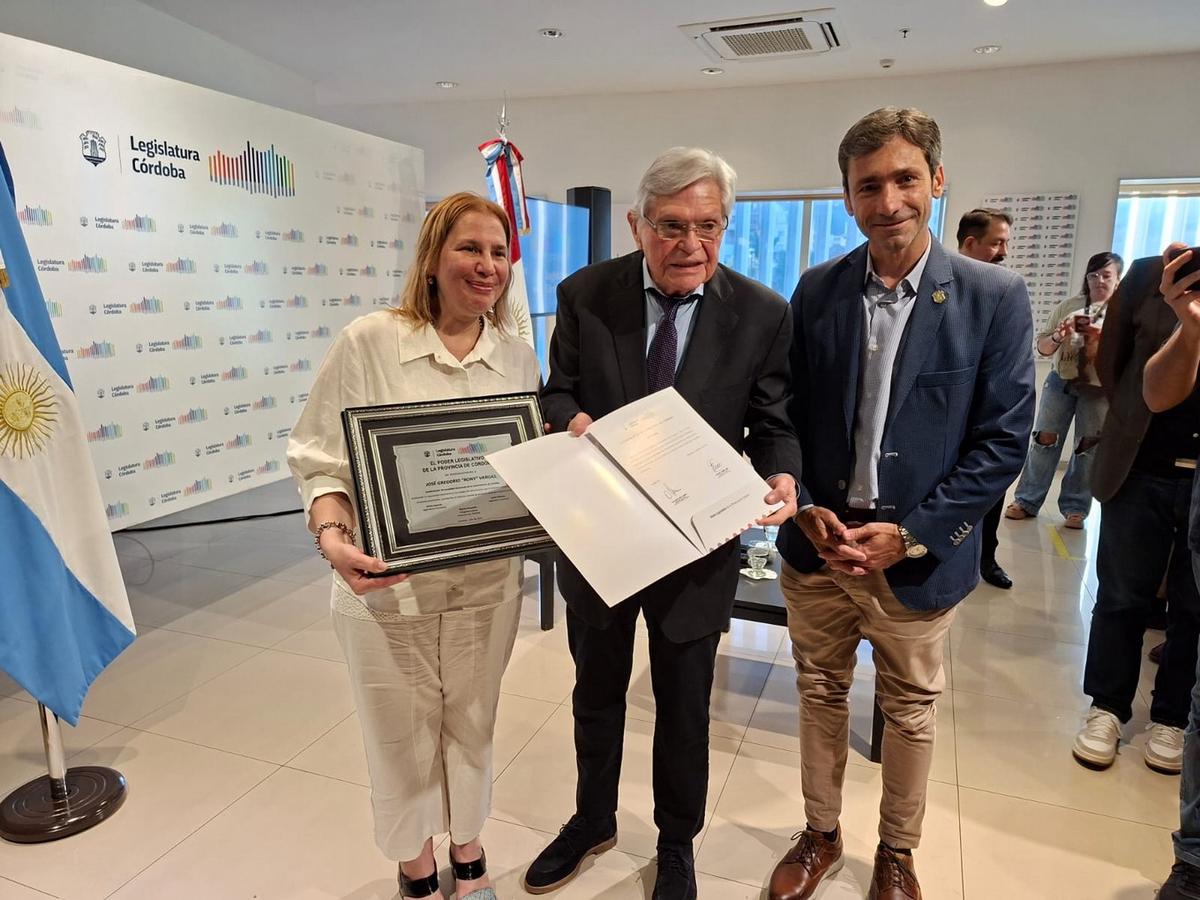 Rony Vargas fue reconocido en la Legislatura de Córdoba: