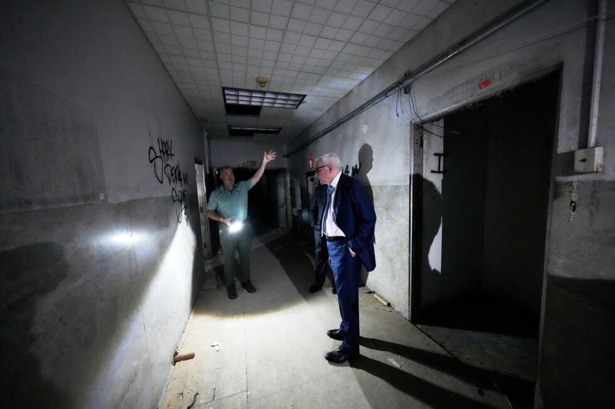 Anuncian renovación de un amado hospital de Nueva Orleans golpeado por Katrina
