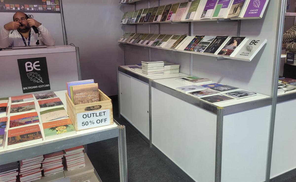Jornada inaugural de la Feria del Libro de Rosario edición 2026.-