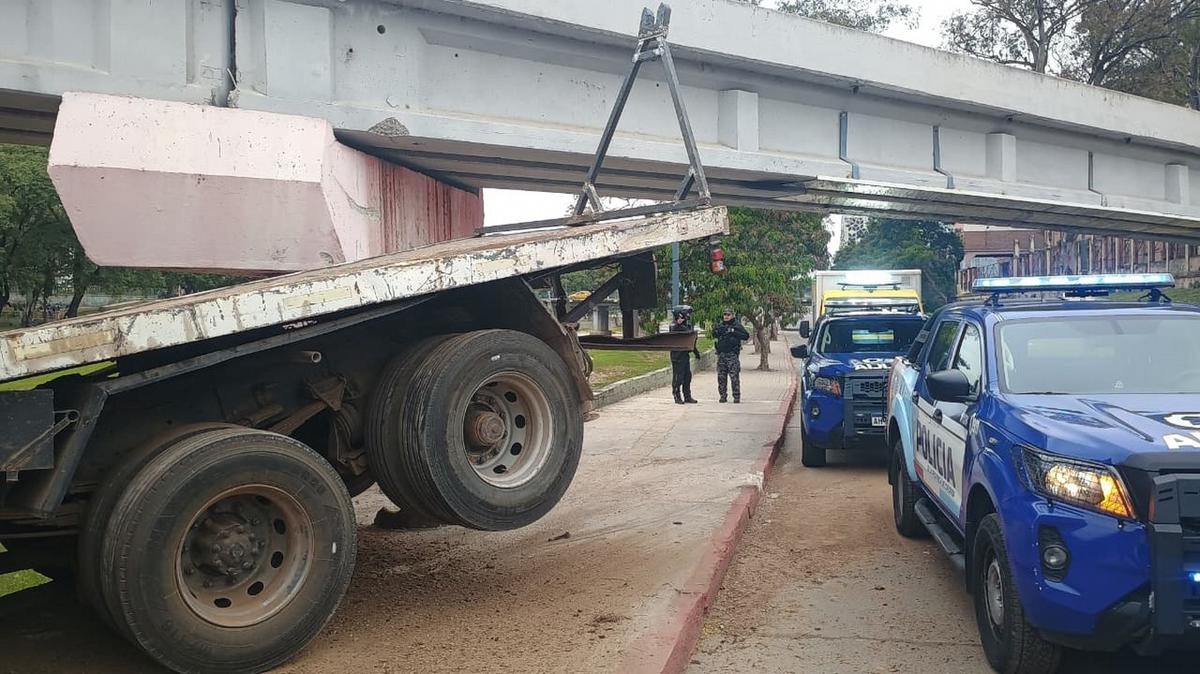 Un accidente en Costanera no fue una tragedia de milagro en Córdoba.