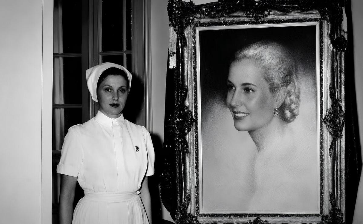 María Eugenia Álvarez junto a Eva Perón.