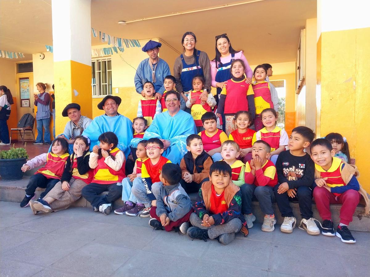 Valores a Caballo: la travesía llegó a Las Peñas y continúa su recorrido por el norte cordobés.