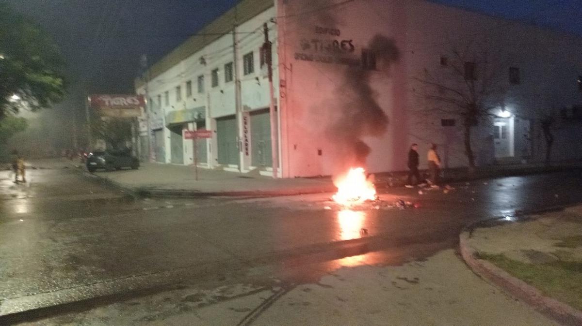 Máxima tensión en barrio Mosconi: refuerzan la seguridad en la casa de Agostina.