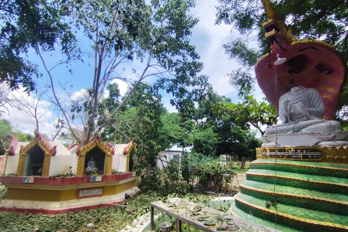 Ataque militar deja 14 muertos en monasterio budista de Myanmar, dice la oposición