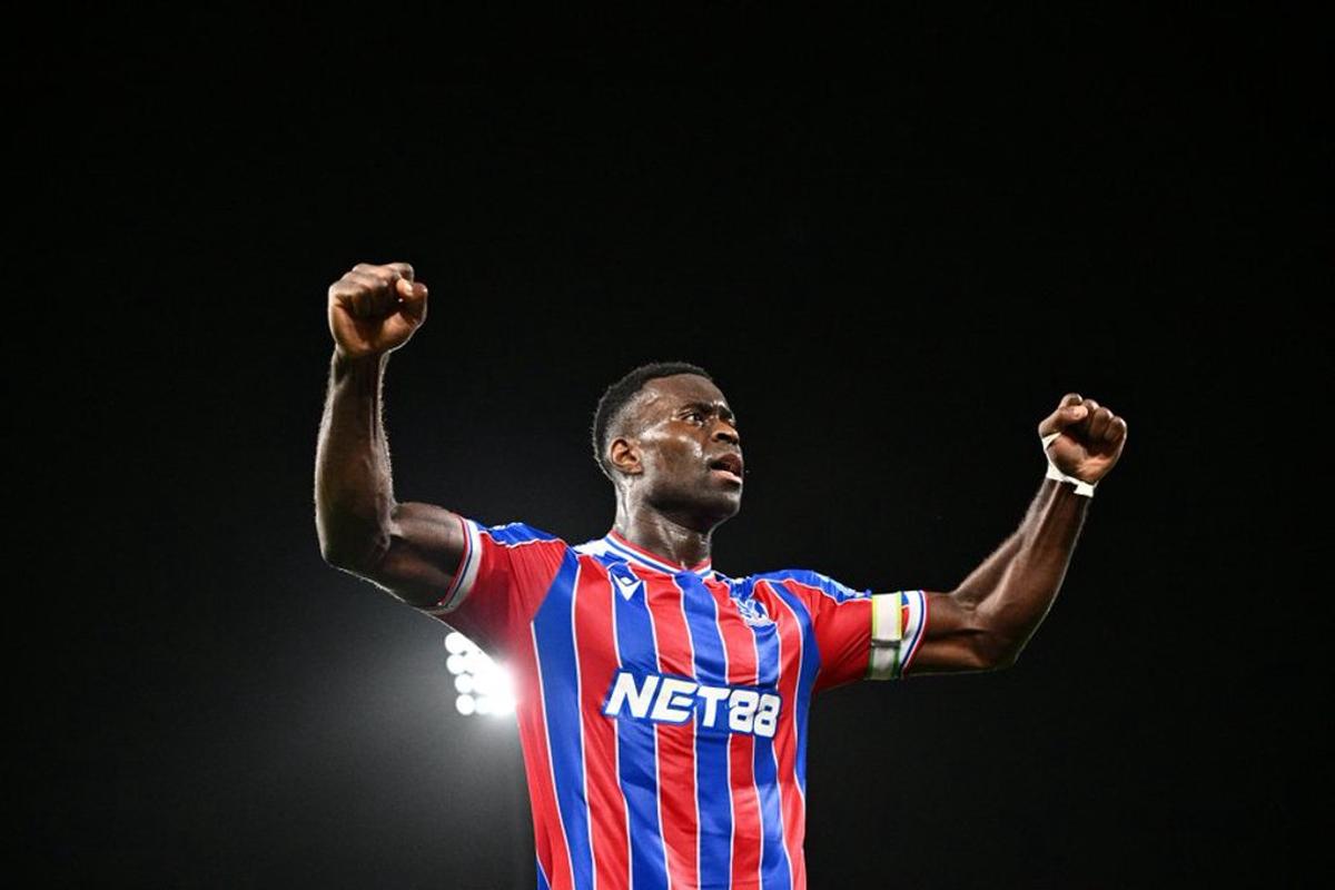 Jugador del Crystal Palace festejando. Foto Agencia NA (@CPFC)