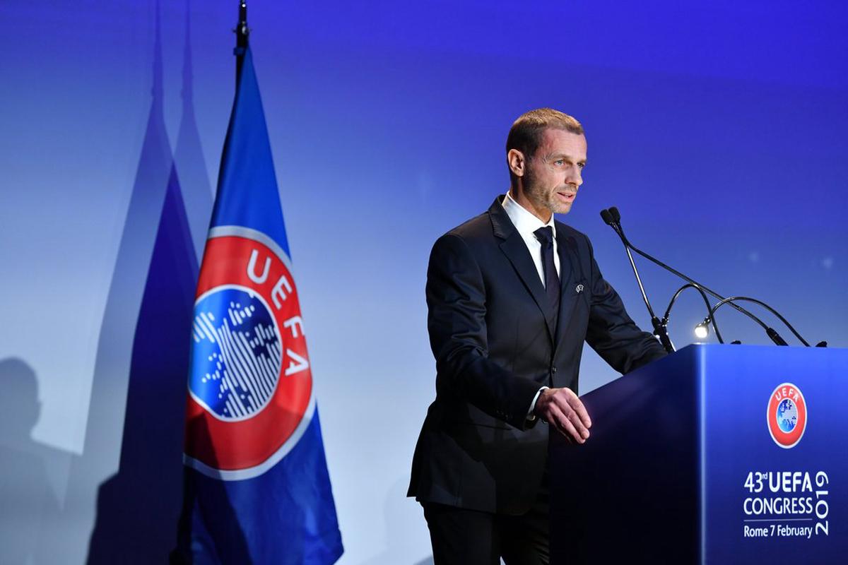 La UEFA se volvió a pronunciar en contra de la FIFA.