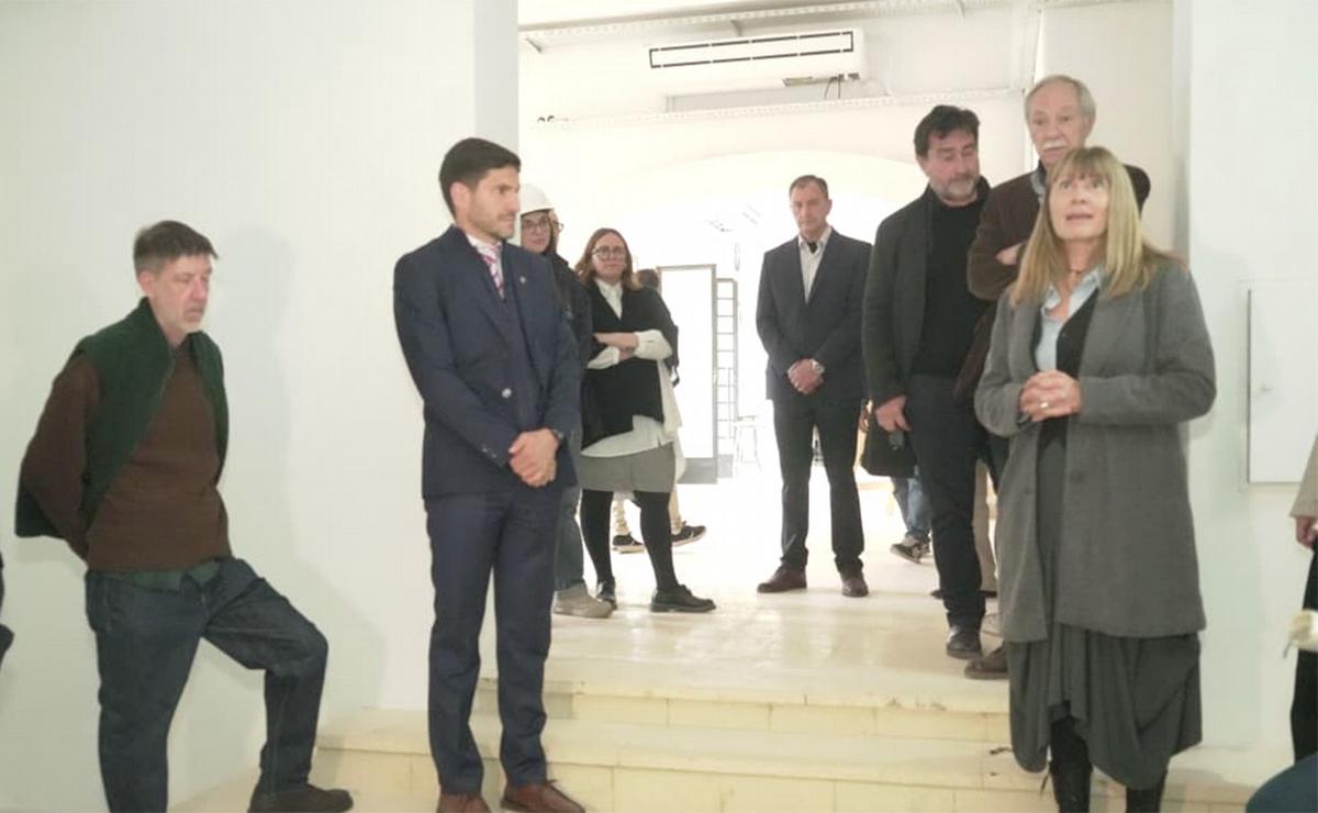 Proyectos culturales: Pullaro reglamentó la Ley de Mecenazgo en Santa Fe.