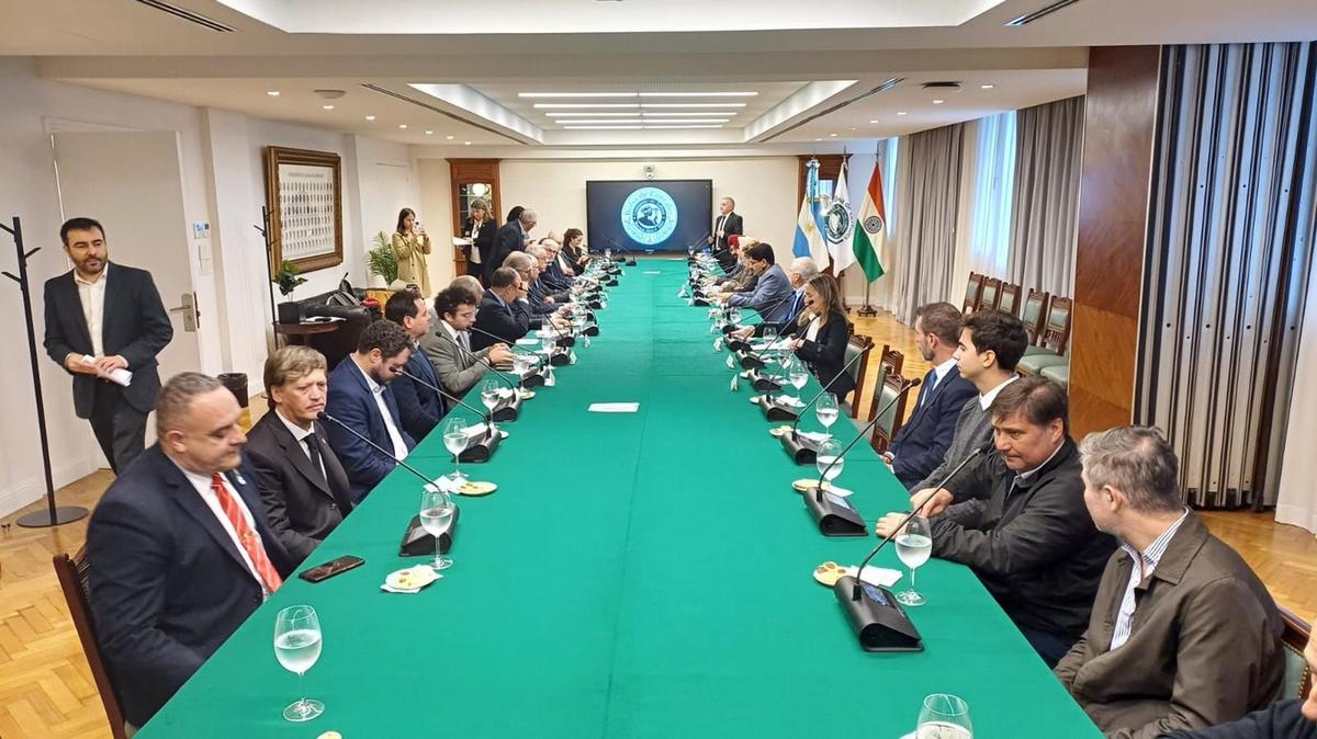 Visita delegación India