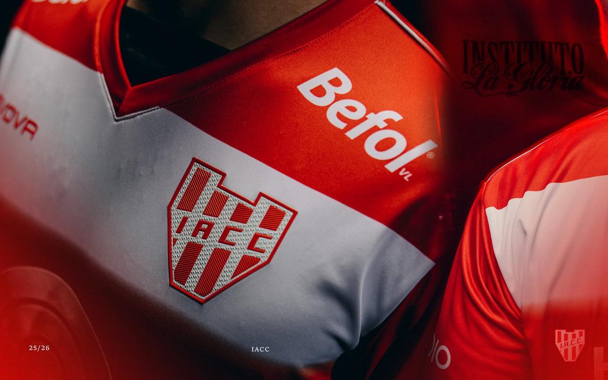 Así es la nueva camiseta de