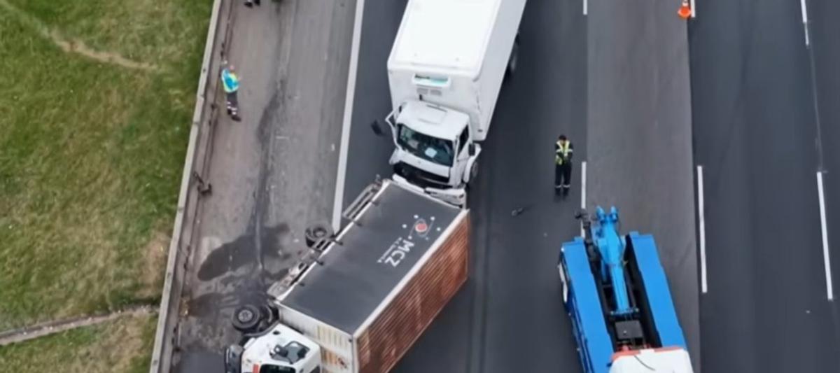 Accidente en Panamericana: choque de camiones genera caos en el tránsito